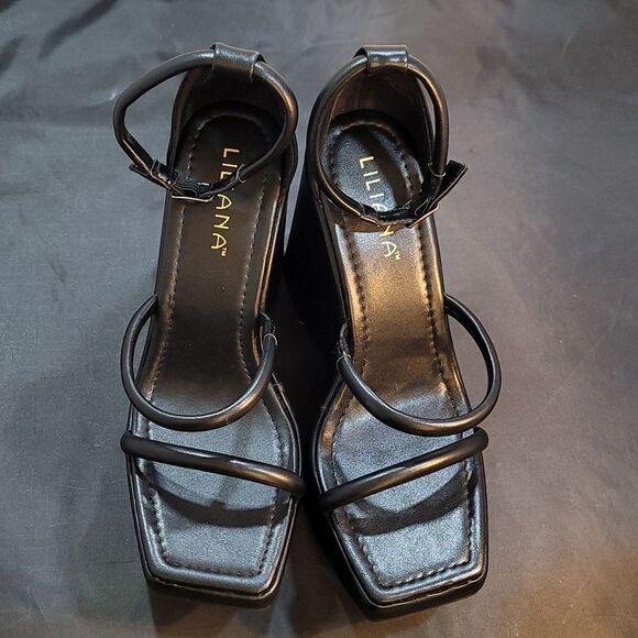 BRAND NEW LILIANA STRAPPY CAGED WEDGE HEELS SANDAL - Picture 2 of 16